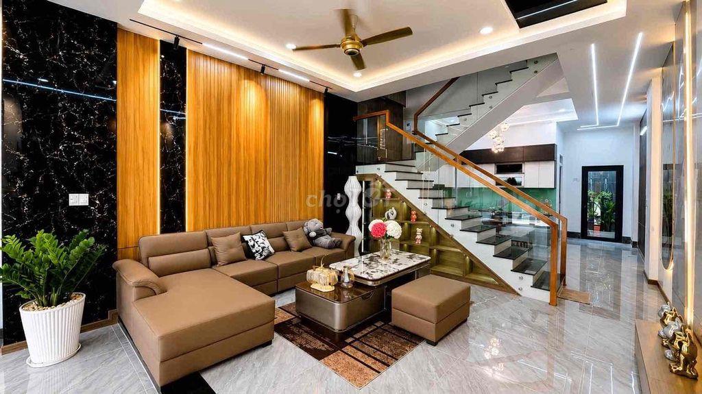 CHỦ GỬI BÁN NHÀ 1 TRỆT 2 LẦU ( hoá an cũ). Diện tích : 5x16=80M2.