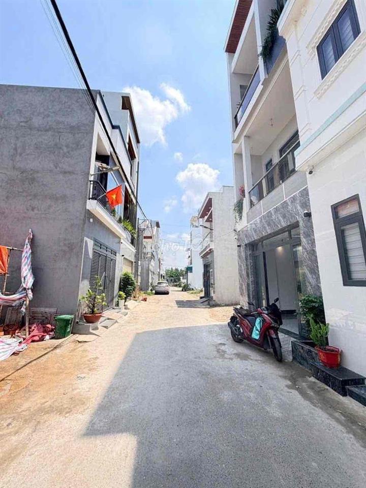 CHỦ GỬI BÁN NHÀ 1 TRỆT 2 LẦU ( hoá an cũ). Diện tích : 5x16=80M2.