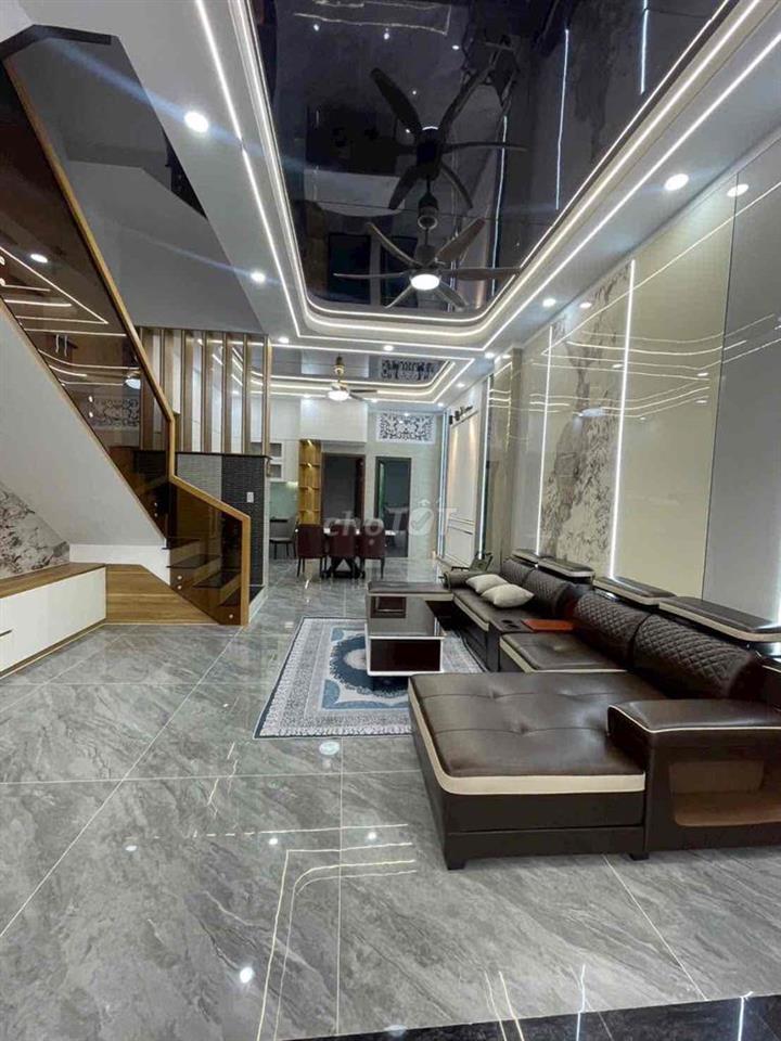 Bán Nhà 1 Trệt 2 Lầu 1tum thổ cư 💯 sổ hoàn công, KDC Hoá An, phường Bi