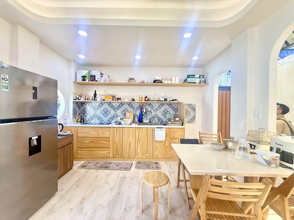 CHO THUÊ NHÀ PHÍA BẮC 4 PHÒNG NGỦ FULL NỘI THẤT GIÁ 25 TRIỆU/THÁNG