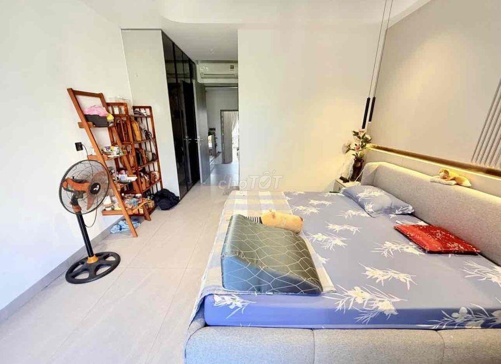 NHÀ 4 TẦNG 4 PHÒNG NGỦ KHU PHƯỚC HẢI GIÁ 26 TRIỆU/THÁNG