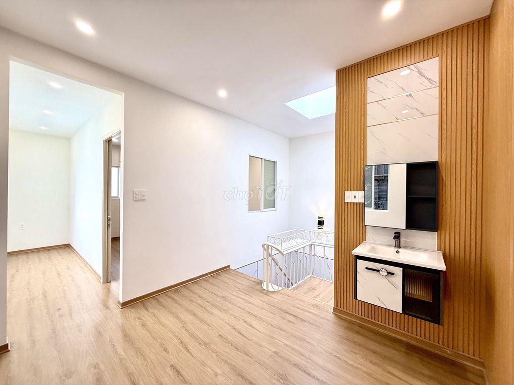 FULL NỘI THẤT NHÀ MỚI ĐẸP 3 PHÒNG NGỦ HẺM TRUNG TÂM THÀNH PHỐ