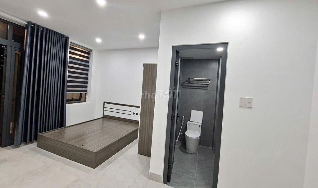 KĐT PHƯỚC LONG NHÀ MỚI 3,5 TẦNG 6 PHÒNG NGỦ