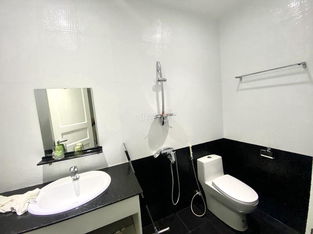 BIỆT THỰ 6 PHÒNG KHU VỰC VẠN THẮNG GIÁ 25 TRIỆU/THÁNG