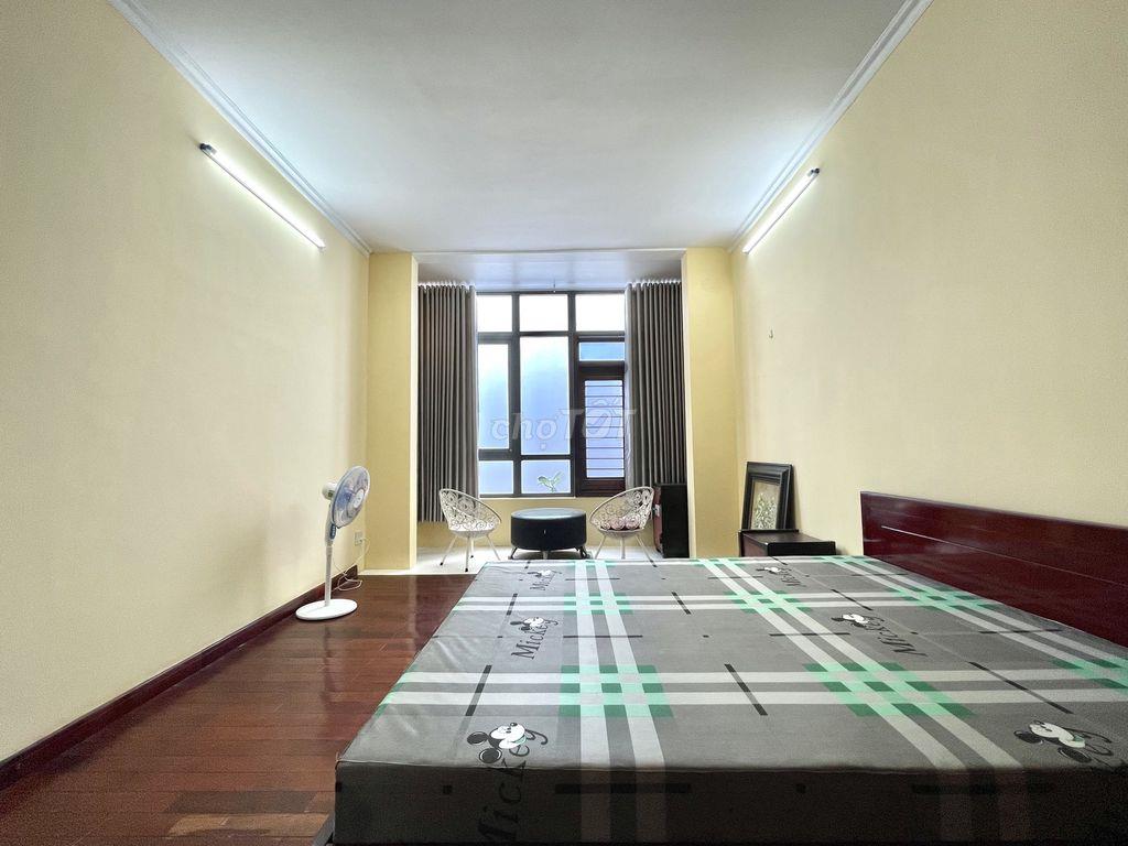 KHU PHỐ TÂY NHÀ ĐẸP FULL NỘI THẤT GIÁ 13 TRIỆU/ THÁNG