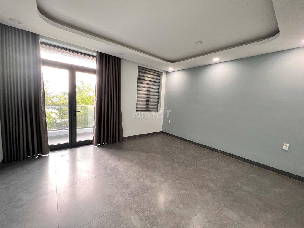 NHÀ Ở KINH DOANH 3 TẦNG KHU PHƯỚC LONG GIÁ 23 TRIỆU/THÁNG