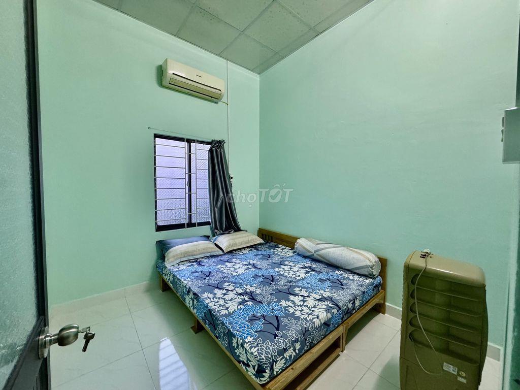 NHÀ NGUYÊN CĂN GẦN BIỂN KHU VĨNH HOÀ GIÁ 15 TRIỆU / THÁNG