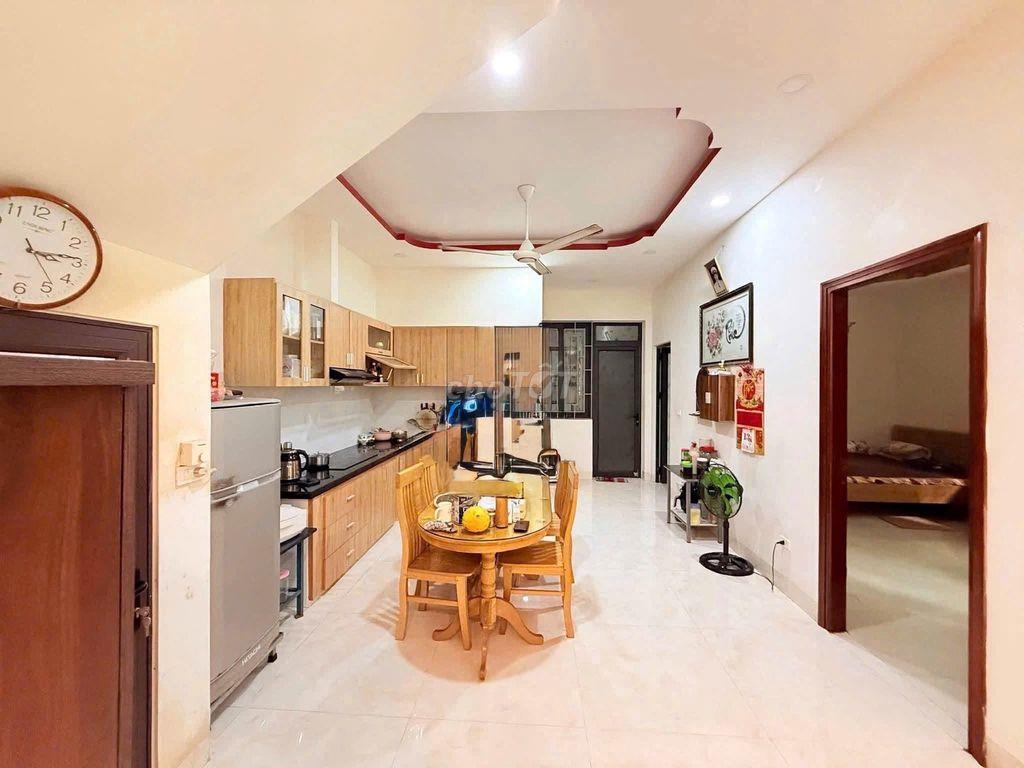 NHÀ SÂN VƯỜN 4 PHÒNG NGỦ NAM NHA TRANG GIÁ 30 TRIỆU/ THÁNG