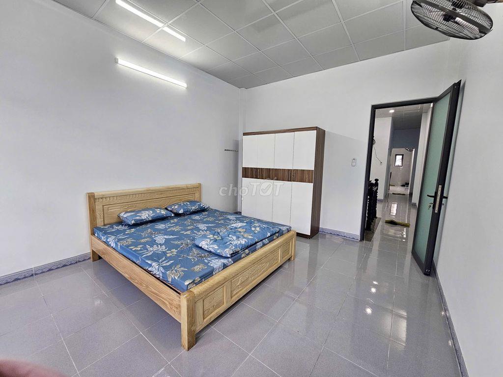 CHO THUÊ NHÀ ĐẸP 4 PHÒNG NGỦ FULL NỘI THẤT KHU VỰC VĨNH HÒA GIÁ 17 