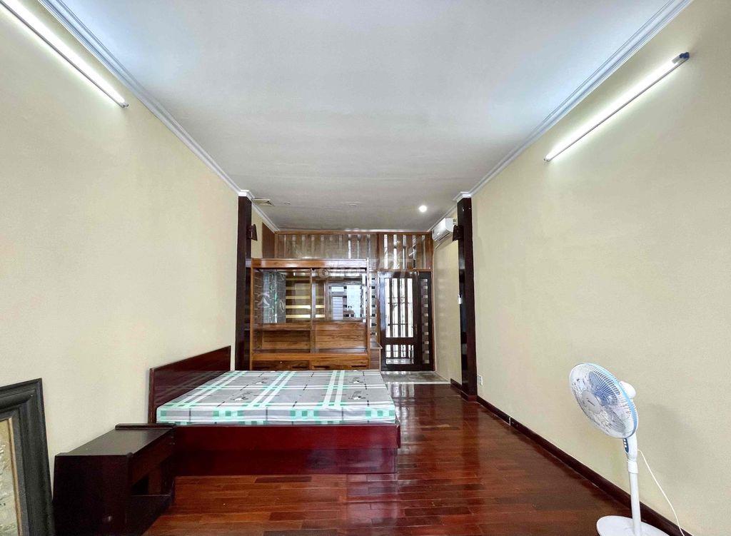 CHO THUÊ NHÀ ĐẸP FULL NỘI THẤT KHU PHỐ TÂY GIÁ 13 TRIỆU