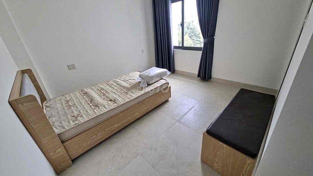 CHO THUÊ NHÀ MỚI 3,5 TẦNG 6 PHÒNG NGỦ KĐT PHƯỚC LONG GIÁ