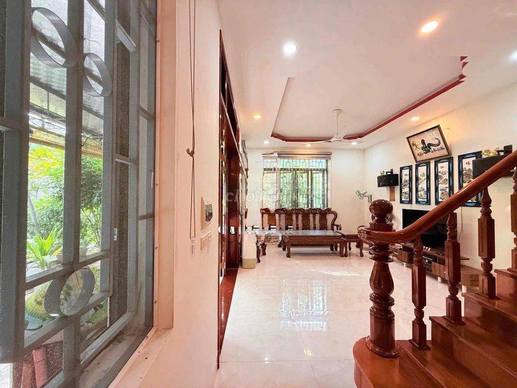 CHO THUÊ NHÀ SÂN VƯỜN 4 PHÒNG NGỦ NAM NHA TRANG GIÁ