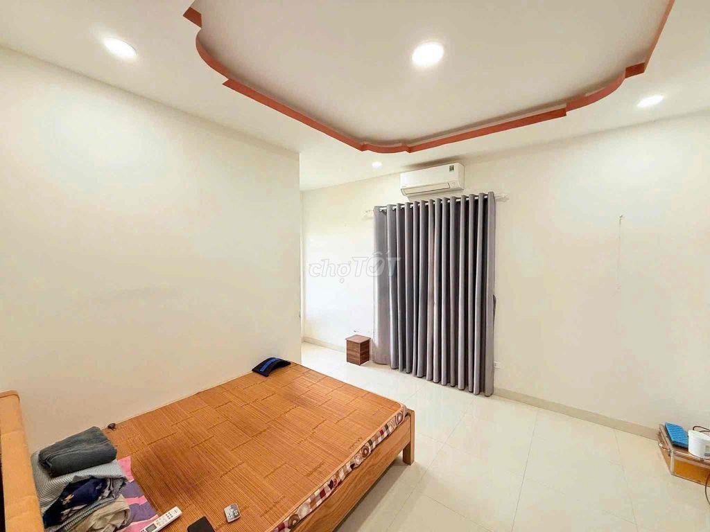 CHO THUÊ NHÀ SÂN VƯỜN 4 PHÒNG NGỦ NAM NHA TRANG GIÁ