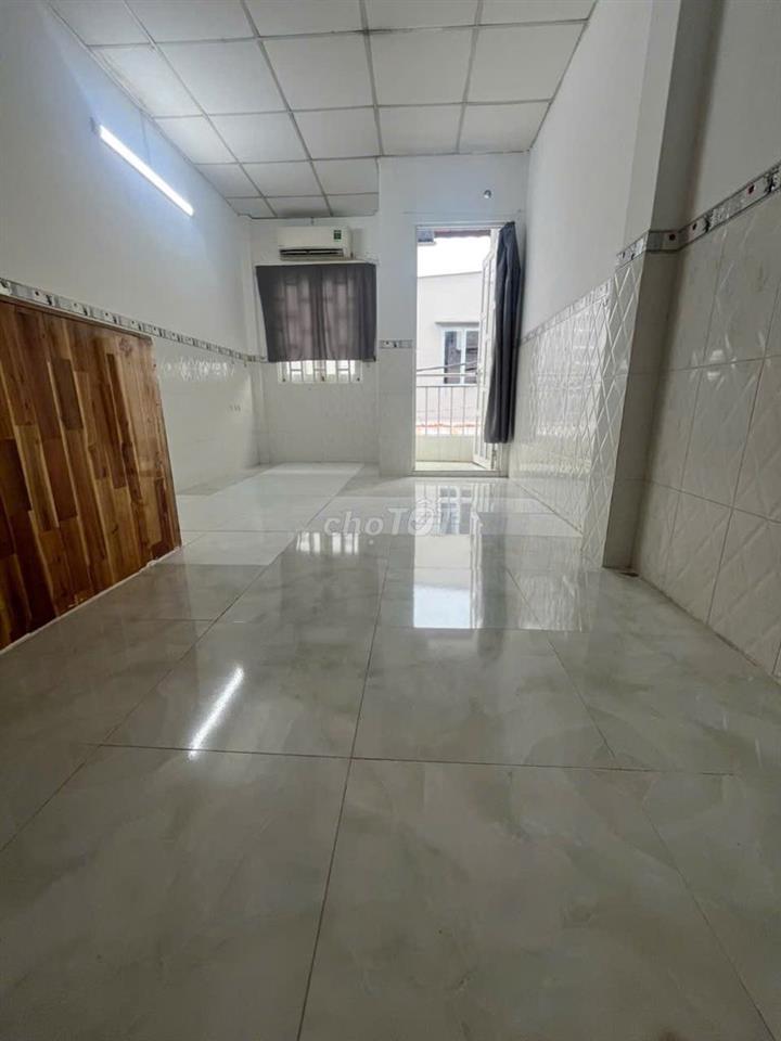 Cho thuê nhà nhỏ 20m2 hẻm Tân Hòa Đông, Bình Tân