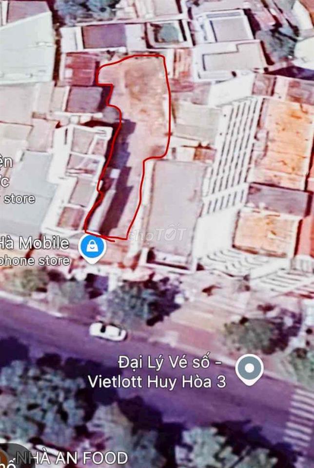 ĐẤT TRỐNG TRUNG TÂM TRẦN HƯNG ĐẠO