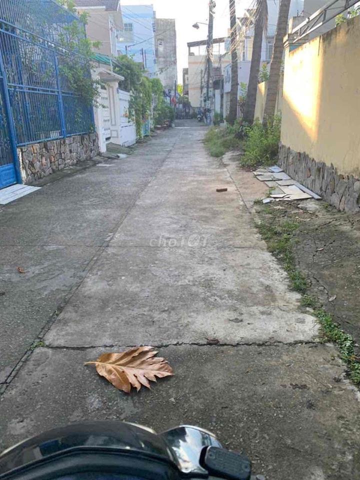 bán lô đất full thổ cư  7 x 32 m2