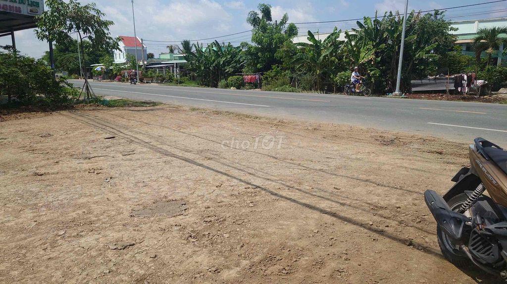 cho thuê 5000m2 mặt tiền ql50 làm bãi xe nhà xưởng kho lạnh