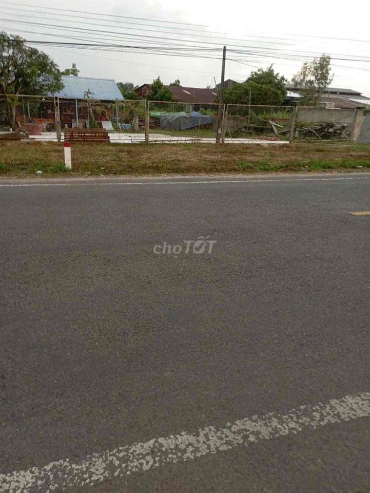 Cho thuê 4.000m2 MT TL944, ngang >50m, có thổ cư gần phà An Hoà