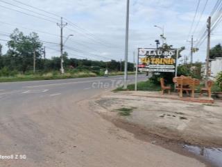 đất nông nghiệp trồng cây lâu năm đường 10m xe hơi KDC