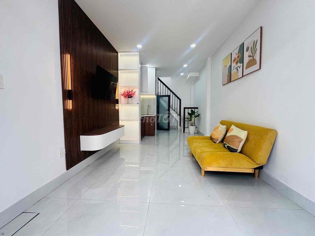 VỊ TRÍ SIÊU VIP -  NGAY CÔNG VIÊN - Ô TÔ TỚI TẬN CỬA