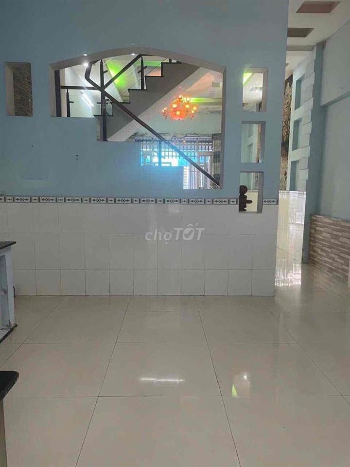 Nhà chính chủ đi nước ngoài cần bán