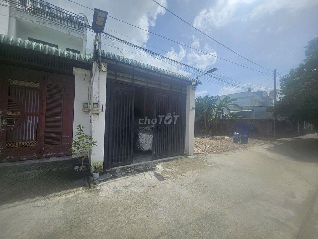 MÌNH CHÍNH CHỦ CẦN BÁN CĂN NHÀ 4*24 - HẺM XE HƠI - XE ĐẬU TRONG NHÀ