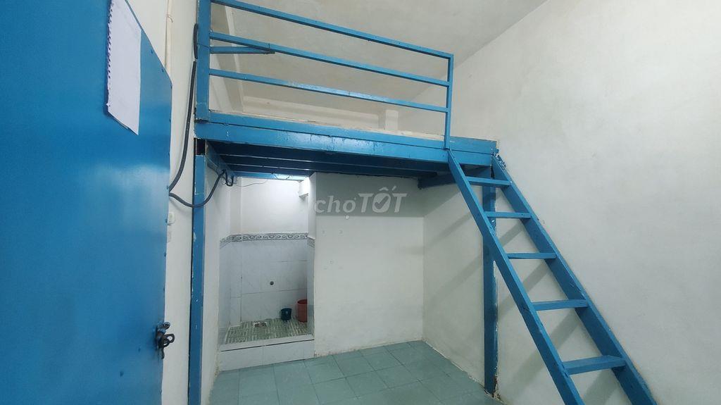 Phòng cho thuê giá rẻ tại trung tâm 