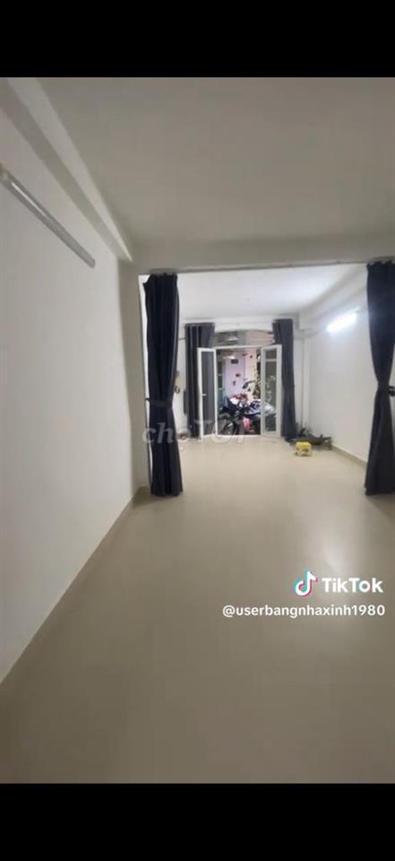 Cho Thuê Nhà Nguyên Căn Hẻm 772/5 Đoàn Văn Bơ