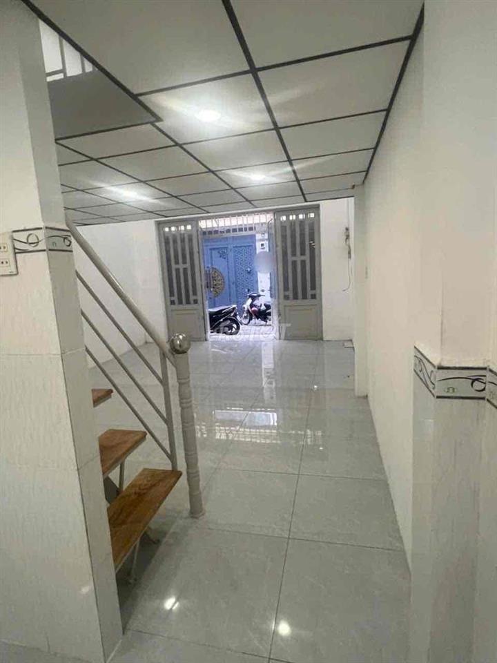 + Cho thuê nhà Hẻm xe 3 Gác 3.5m đường Tân Kỳ Tân Quý,P.Tân Sơn Nhì