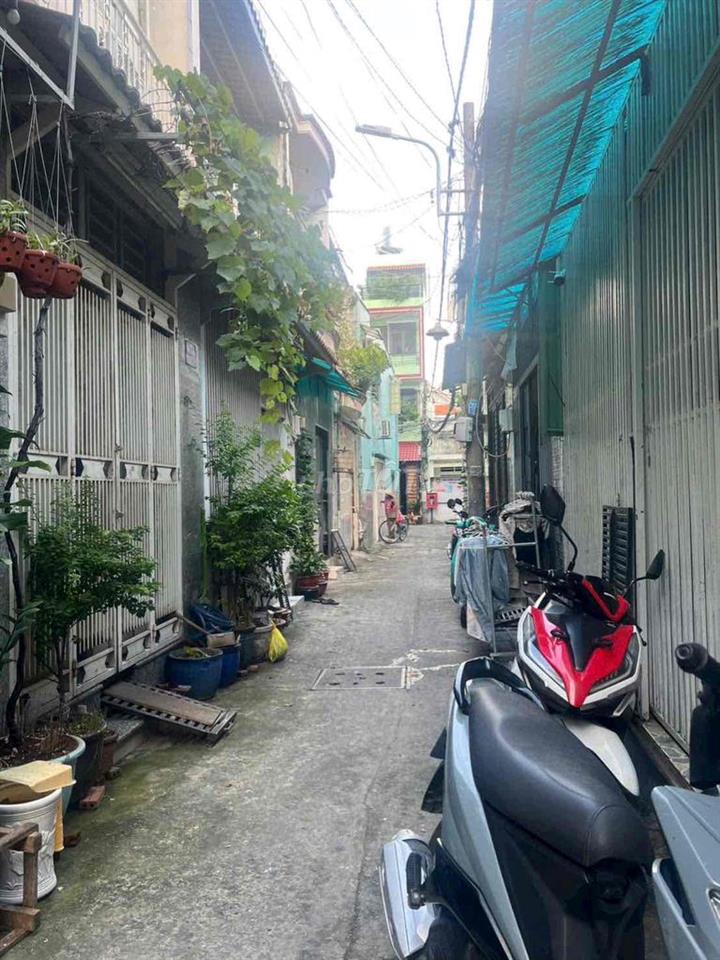 + Cho thuê nhà Hẻm xe 3 Gác 3.5m đường Tân Kỳ Tân Quý,P.Tân Sơn Nhì