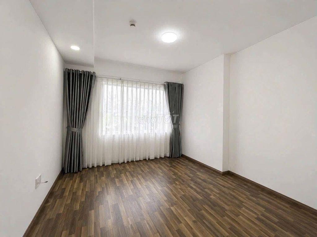 C/C Sacomreal 584- cạnh UBND Tân Phú 3PN ko NT 103M2 giá 11tr/th