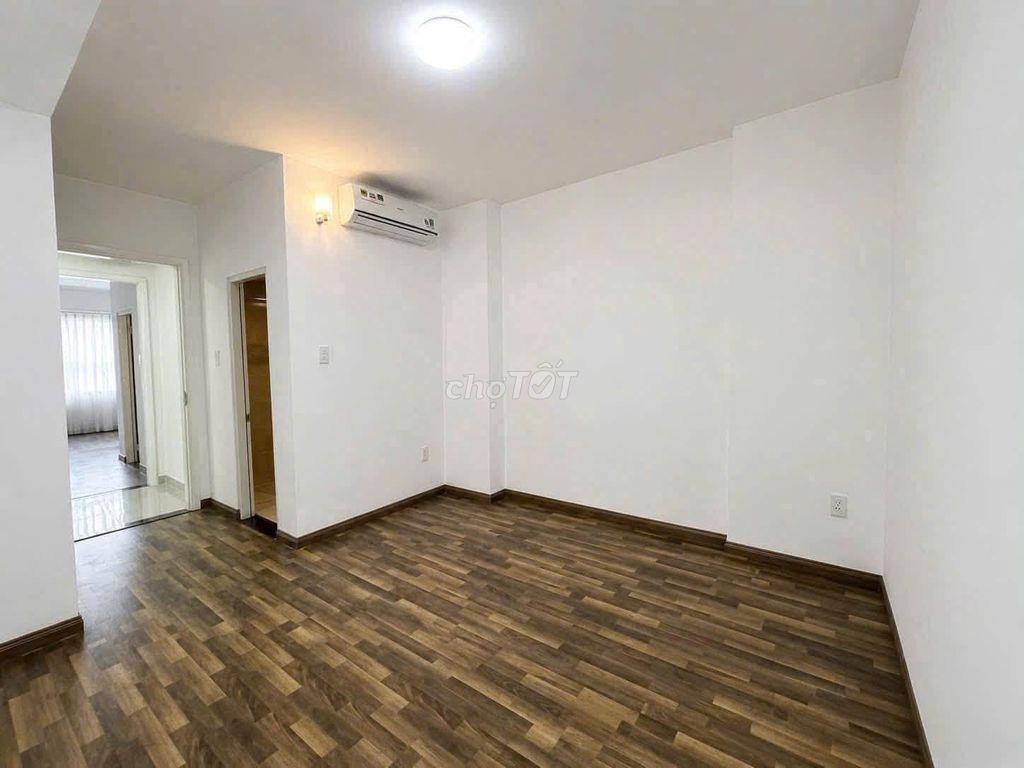 C/C Sacomreal 584- cạnh UBND Tân Phú 3PN ko NT 103M2 giá 11tr/th