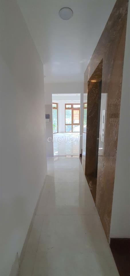 Cho thuê Mặt bằng kinh doanh, Văn phòng gần UBND TP.Thủ Đức cũ