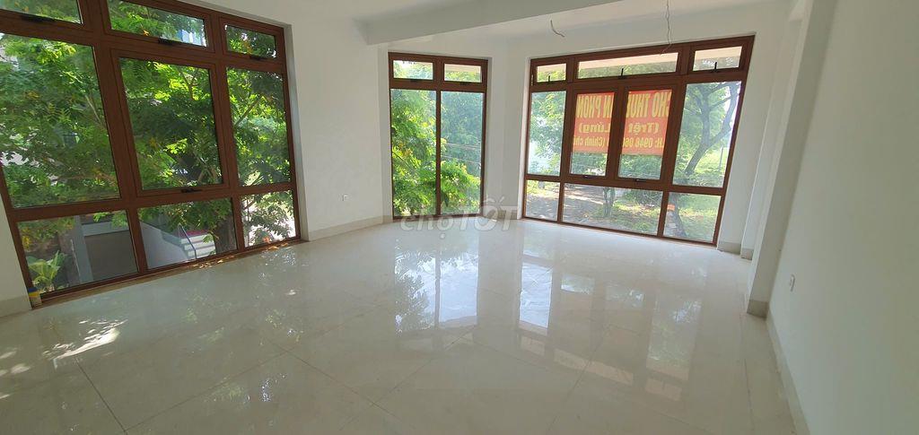 Cho thuê Mặt bằng kinh doanh, Văn phòng gần UBND TP.Thủ Đức cũ