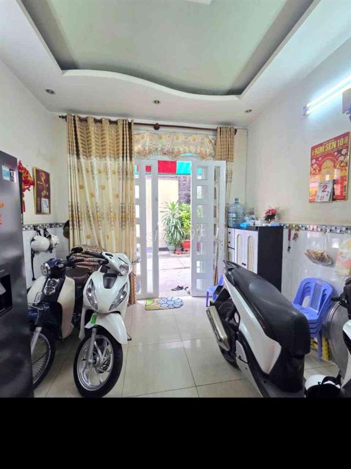 Nhà Hẻm xe tải-Ngay gần Hương Lộ 2, Lê Văn Quới-Giá 2.65 Tỷ-DTSD 60m2