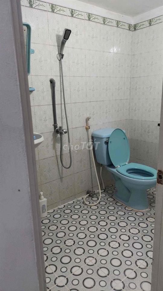 CHO THUÊ NHÀ NHỊ TÂN 2, NGAY GIÁO XỨ TÂN THỊNH, ĐƯỜNG XE TẢI VÀO ĐƯỢC