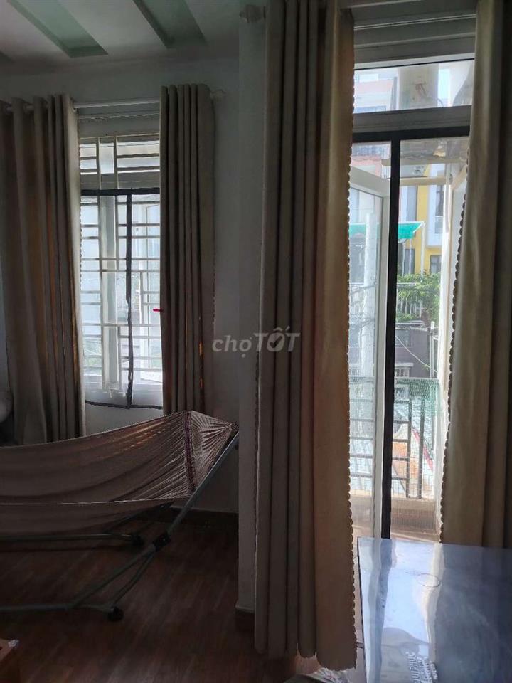 cho thuê nhà nguyên căn ,Oto vào đến cửa 