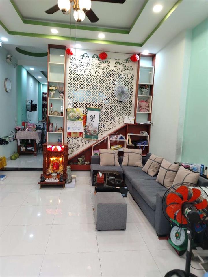 cho thuê nhà nguyên căn ,Oto vào đến cửa 