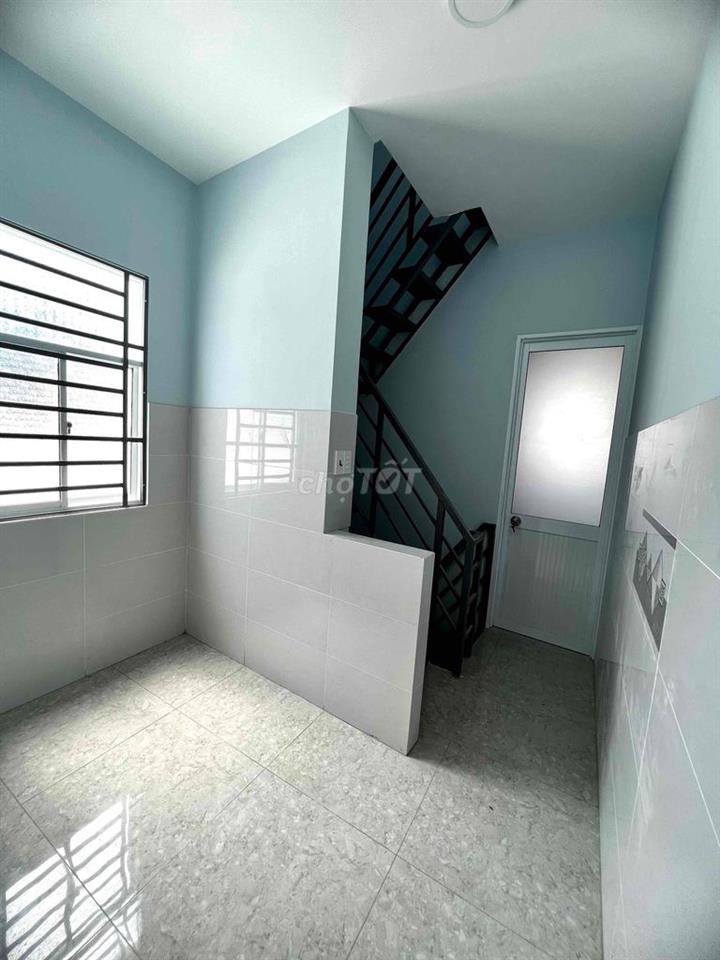 🏡 CHÍNH CHỦ CHO THUÊ NHÀ MỚI NGUYÊN CĂN – NGUYỄN KHOÁI, QUẬN 4
