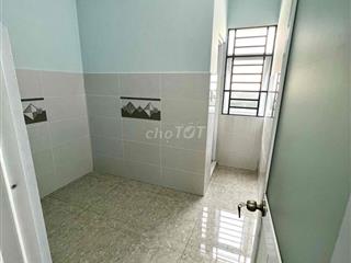 Chính chủ cho thuê nhà nguyên căn Nguyễn Khoái, Quận 4
