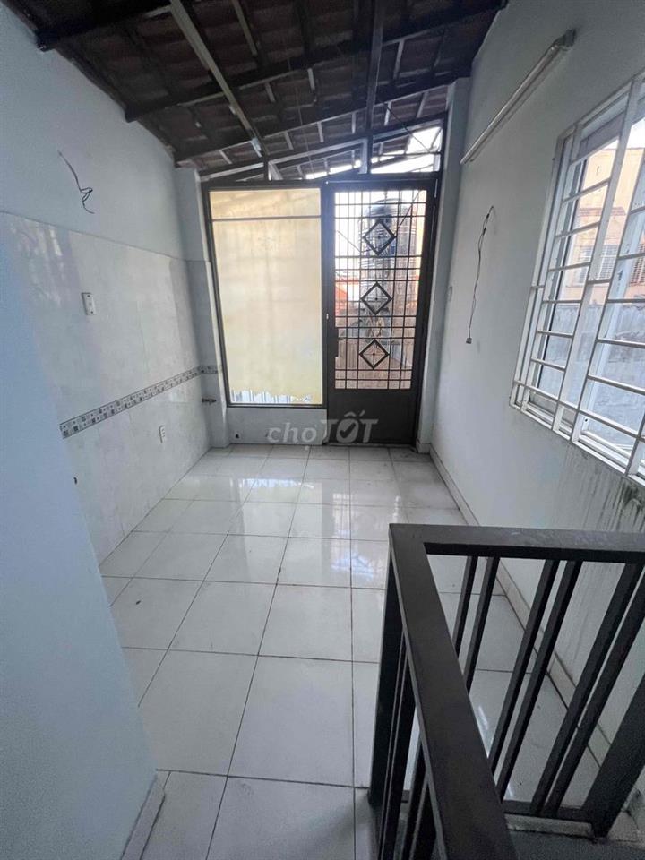 cho thuê nhà Nguyễn Văn Trỗi giá mềm