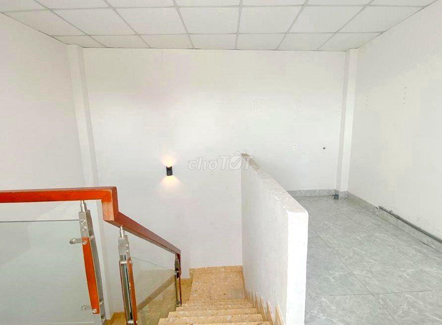 Nhà mới hẻm Trần Thủ Độ 5x10m 3 tầng 5,3 T.Ỷ