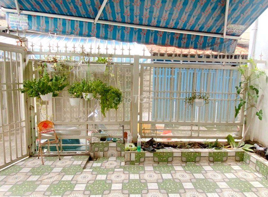 Nhà mới hẻm Trần Thủ Độ 5x10m 3 tầng 5,3 T.Ỷ