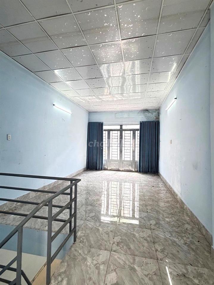 Nhà hẻm Khuông Việt 4x8,5m lô góc 4,8 T.Ỷ