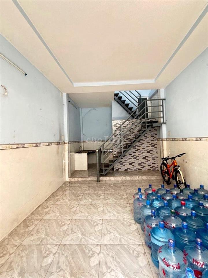 Nhà hẻm Khuông Việt 4x8,5m lô góc 4,8 T.Ỷ