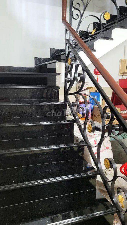 Nhà hẻm xe hơi Kênh Tân Hóa 60m² 5,1 T.Ỷ