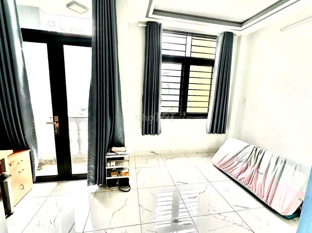Nhà hẻm Lê Thúc Hoạch 4,6x8m 3 tầng 5,9 T.Ỷ