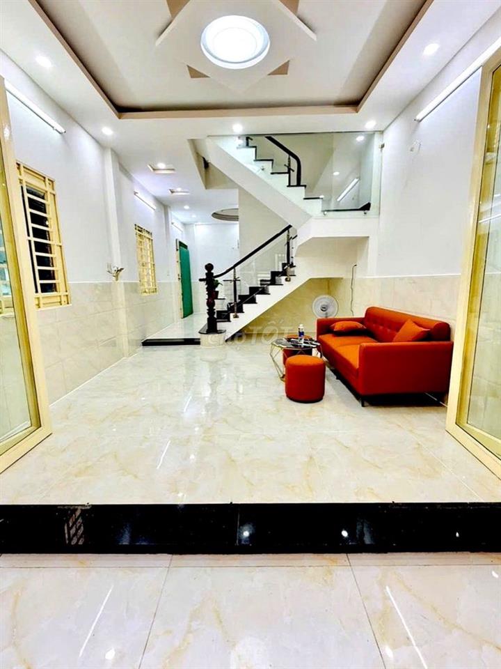 Nhà mới hẻm Văn Cao 4x11m 2 tầng 5,07 T.Ỷ
