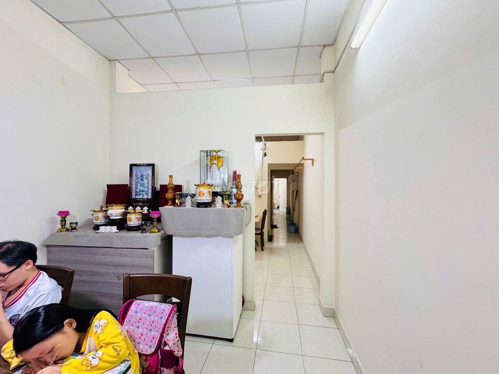 Mặt tiền Đỗ Công Tường, gần AEON Tân Phú