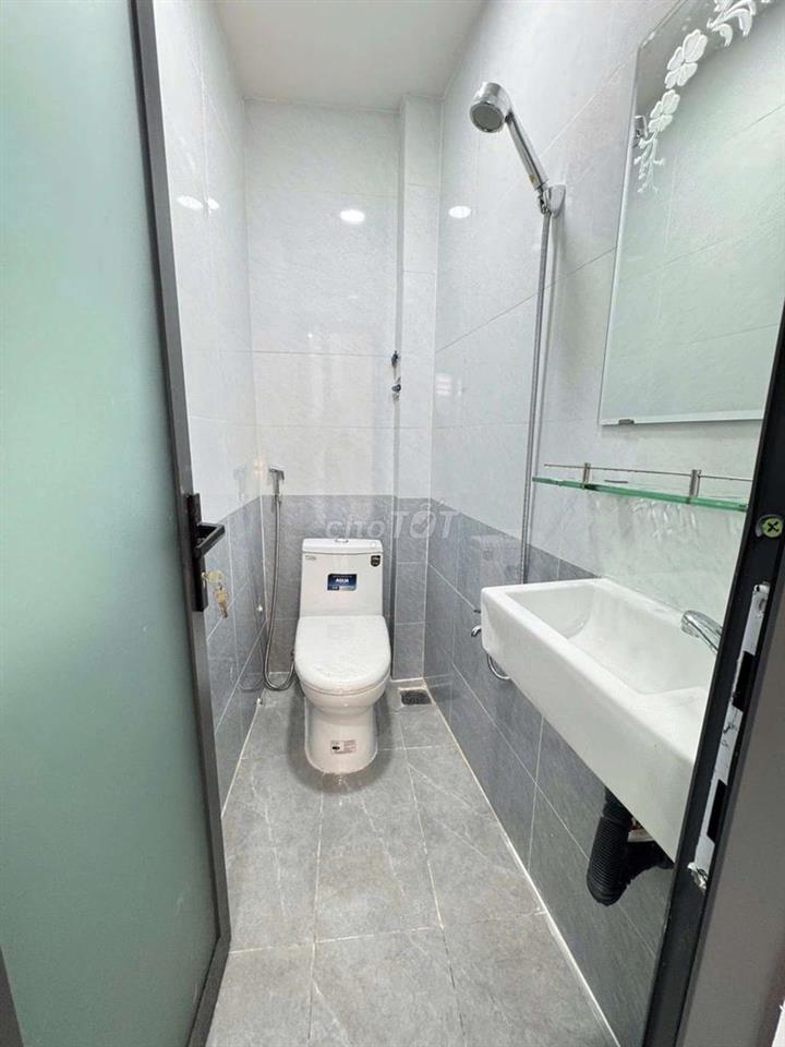 NHÀ ĐẸP GẦN KDL ĐẦM SEN-DTSD 50M2- HẼM 3M- CHỈ NHỈNH 2.99T(còn TL)